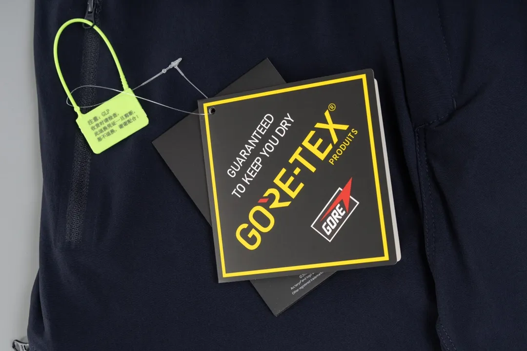 ➕5 ( Quality )System-A （ ） 、 。 ，Breathable ， 。 Fortius 2.0 ， Wear-Resistant。 ， ，